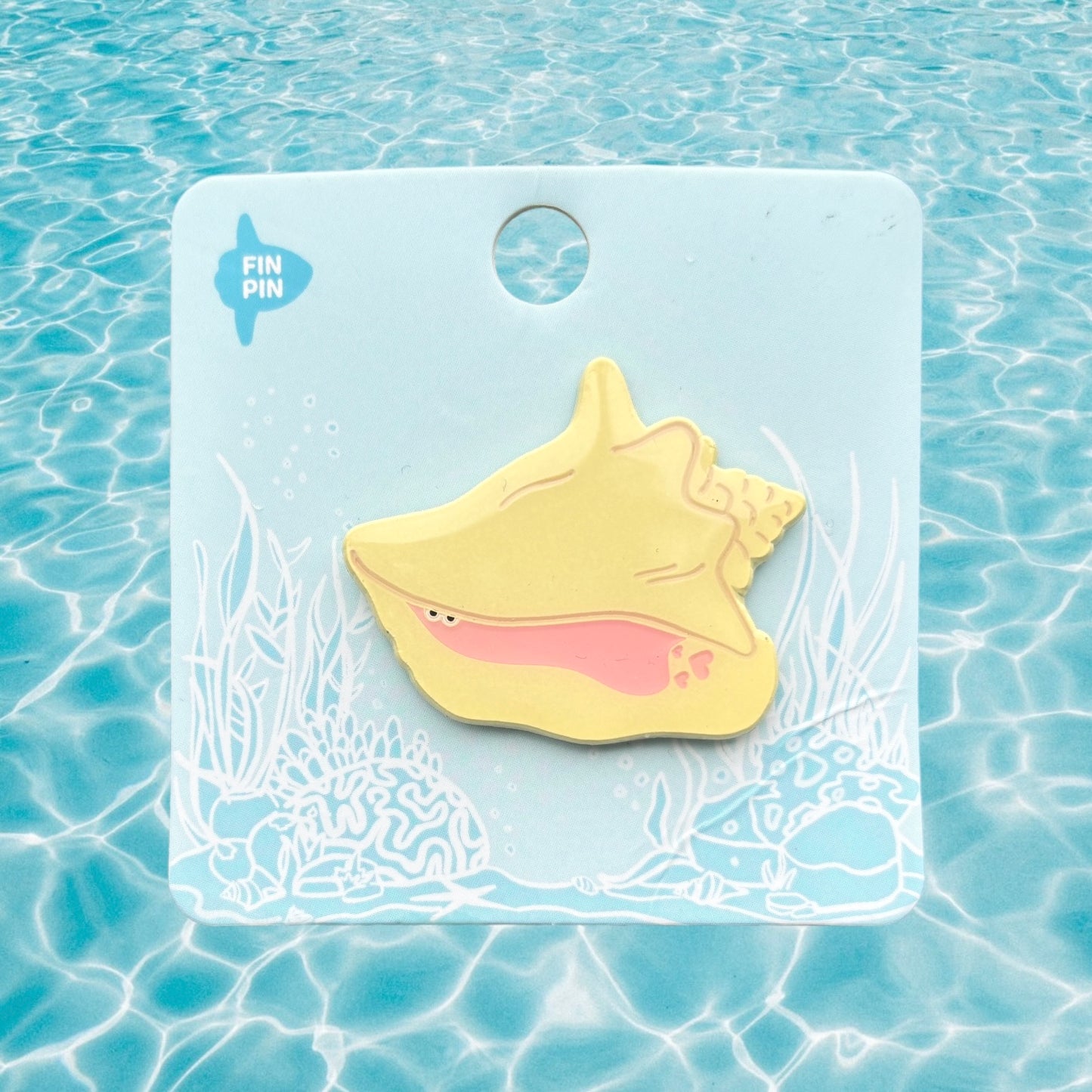 Queen conch enamel pin