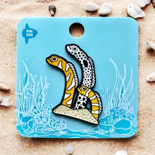 Garden eels pin black border