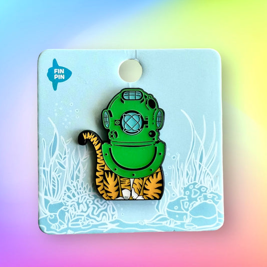 Aquacats • orange tabby cat enamel pin