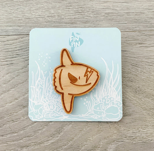 rock n’ mola eco-friendly wood pin