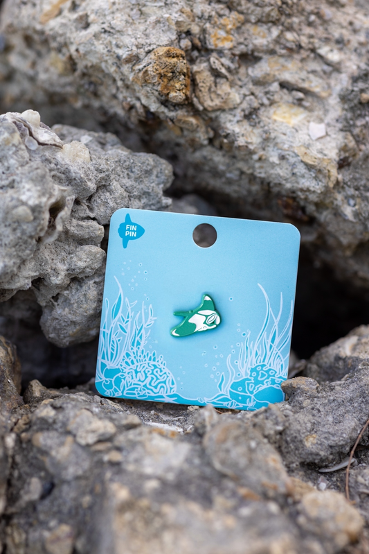 Mini manta ray enamel pin