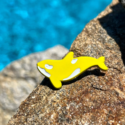 Orca enamel pin