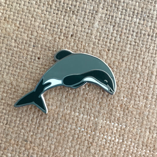 hector’s dolphin cetacean pin