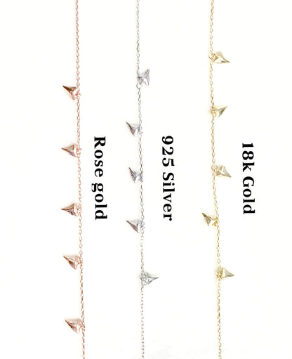 shark tooth anklet • 18k gold
